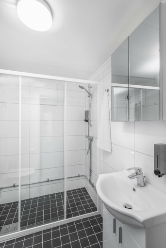 Bathroom 3, Hotel Oxelosund, Oxelösund