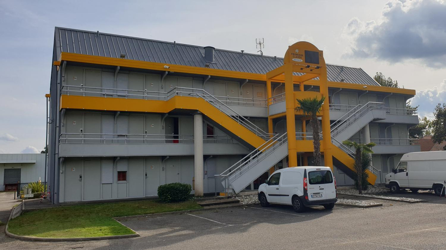 Exterior & Views 1, Premiere Classe Agen, Lot-et-Garonne