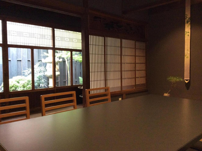 Others 5, Kitahama Sumiyoshi, Takamatsu