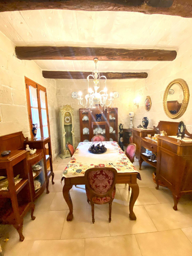 Others 5, VINTAGE FARMHOUSE