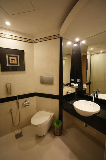 Bathroom 3, SP Grand Days, Thiruvananthapuram