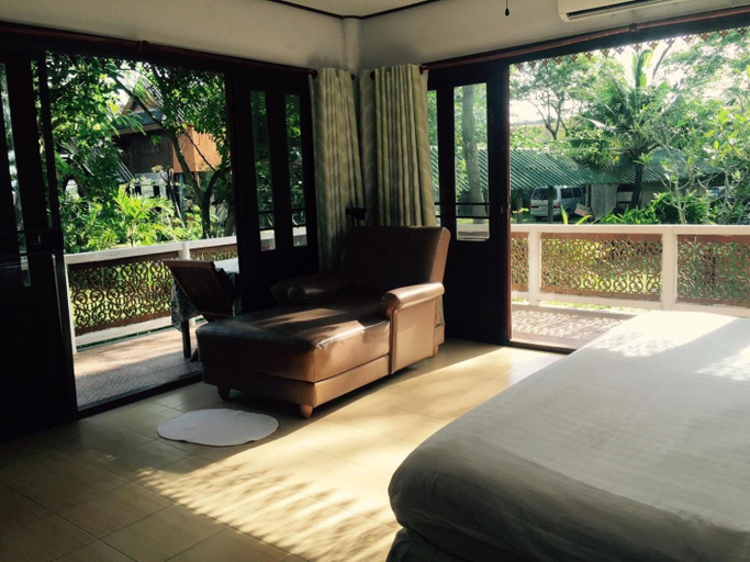 Bedroom 3, Ruen Thai Rim Haad Resort, Muang Rayong