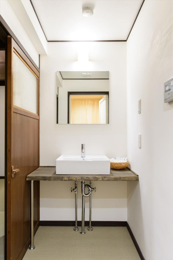 Bathroom, Kyoka-an, Kyoto
