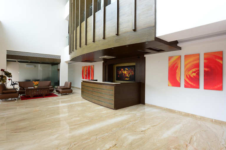 Public Area 3, Hotel J C Castle, Ahmadnagar