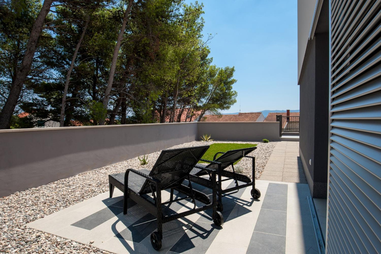 Others 5, Apartments Dva Galeba, Bol