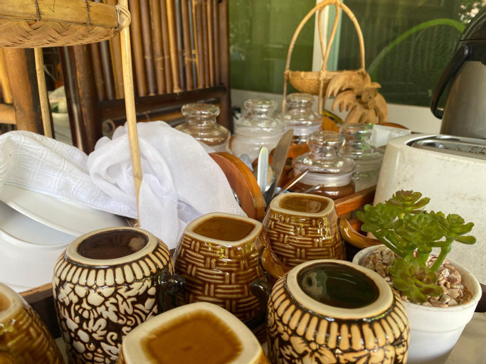 Food & Drinks 4, บ้านชมเขา - Baan Chom Khao, Pak Chong