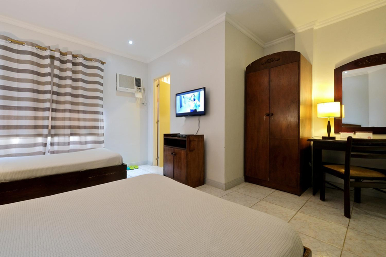 Bedroom 12