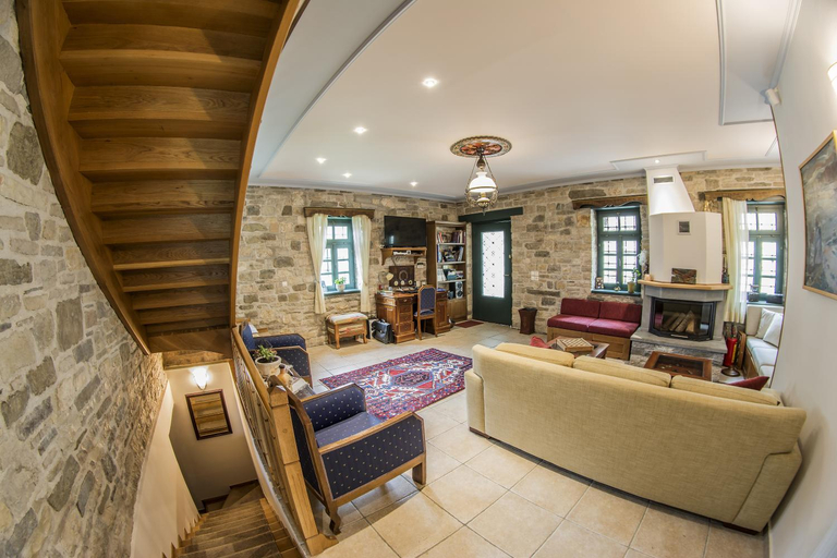 Public Area 4, Gaia Guesthouse, Epirus