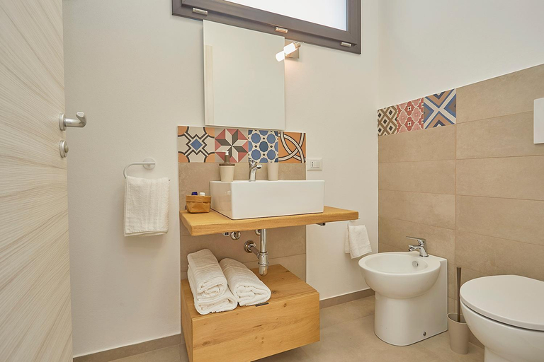 Shower, Villa Vo' Scura, Trapani