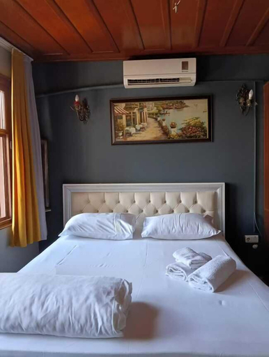Bedroom 4, Onuncu Koy Hotel - Adults Only, Yıldırım