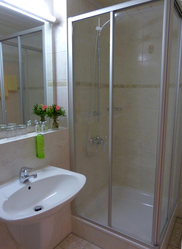 Bathroom 5, Landhaus Bolzum, Region Hannover