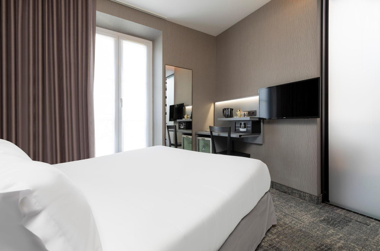 Bedroom 3, Libertel Montmartre Opéra, Paris