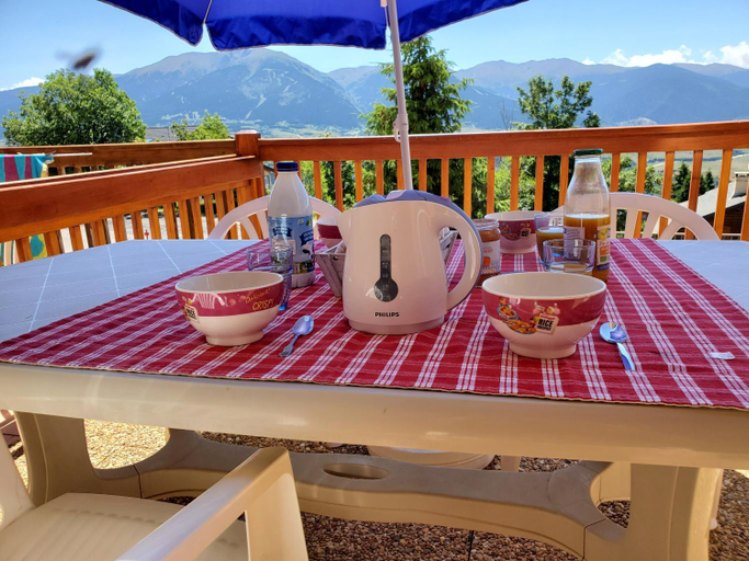 Food & Drinks 4, Font-Romeu vue imprenable Wifi gratuit, Pyrénées-Orientales