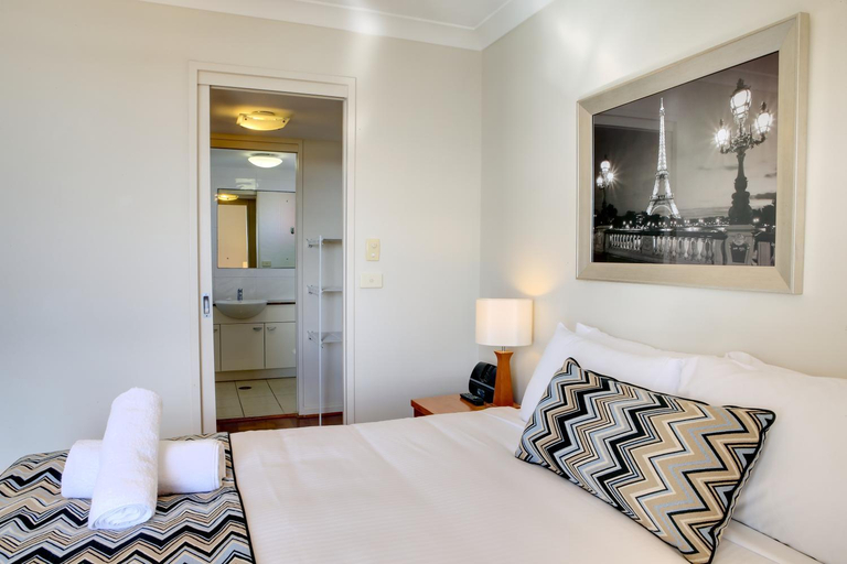 Bedroom 3, Northpoint Apartments, Port Macquarie-Hastings - Pt A