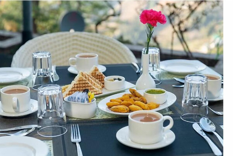 Food & Drinks, Udman Grand Mashobra, Shimla