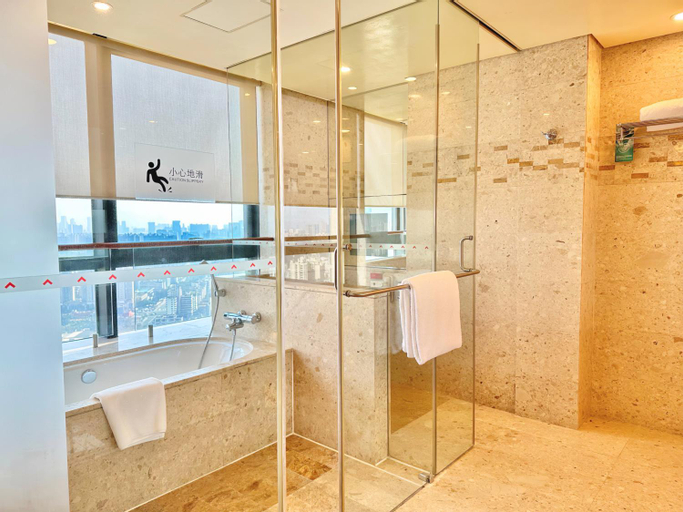 Bathroom 4