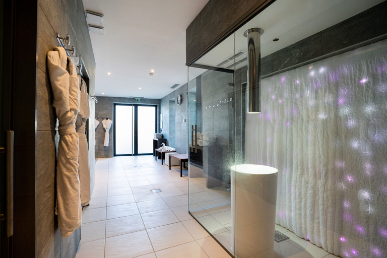 Bathroom 4, Hotel Fac et Spera, Drôme