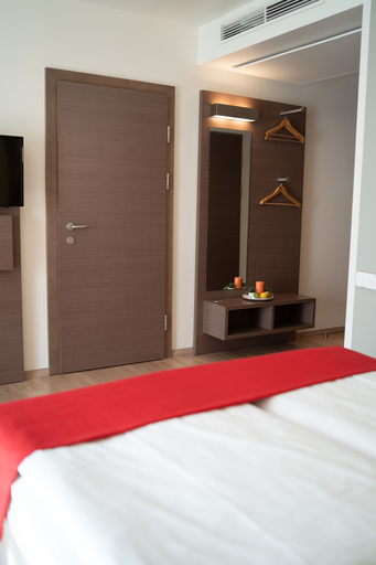 Bedroom 3, Hotel Orangerie, Wien