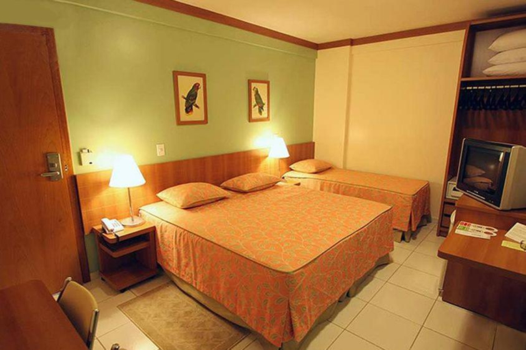 Bedroom 3, Golden Dolphin Express via Hmaster, Caldas Novas