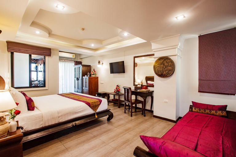 Bedroom 9