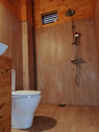 Bathroom 3, The Cabin Ella, Ella