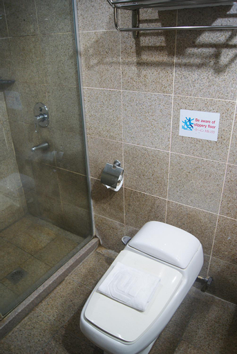 Bathroom 5
