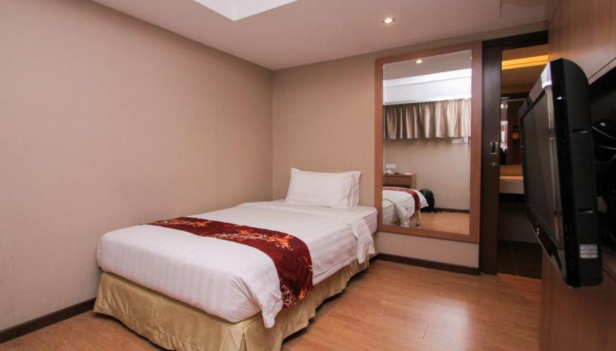 Bedroom 3, KK Spacious Homestay, Kota Kinabalu
