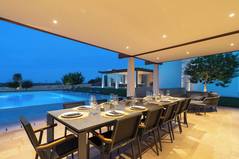 Food & Drinks, 3239 Domina 55 by Perle di Puglia, Lecce
