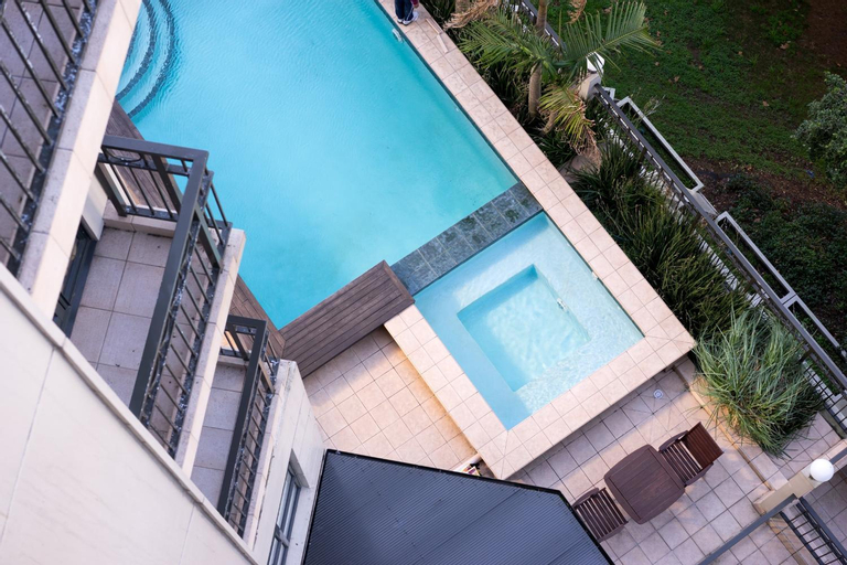 Swimming Pool 9