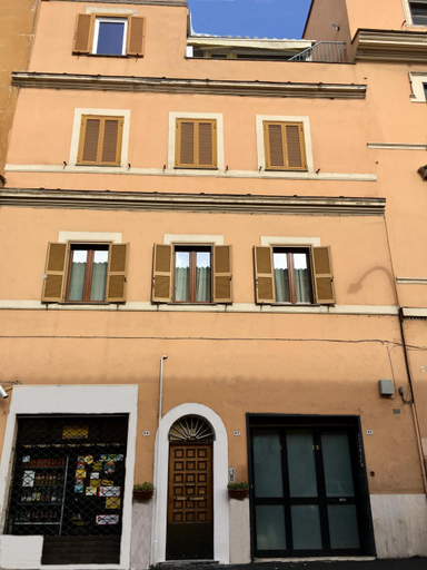 Others 5, Vista Cupola House, Rome