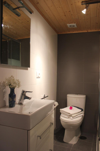 Bathroom 2, Casa La Finca, Pontevedra