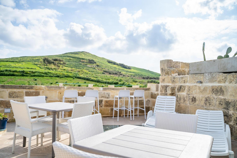 Others 5, Ta Pinu Guesthouse