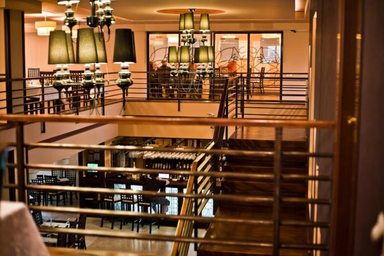 Food & Drinks 5, Yesterday Hotel, Municipiul Bucuresti