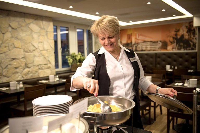 Restaurant 3