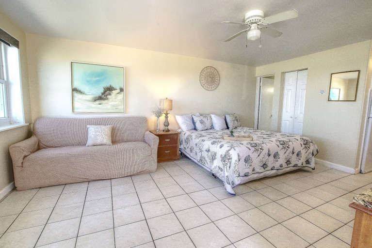 Others 5, Daytona Shores Inn & Suites, Volusia