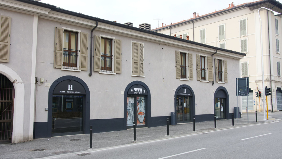 Exterior & Views 2, Hotel Battisti 31, Brescia