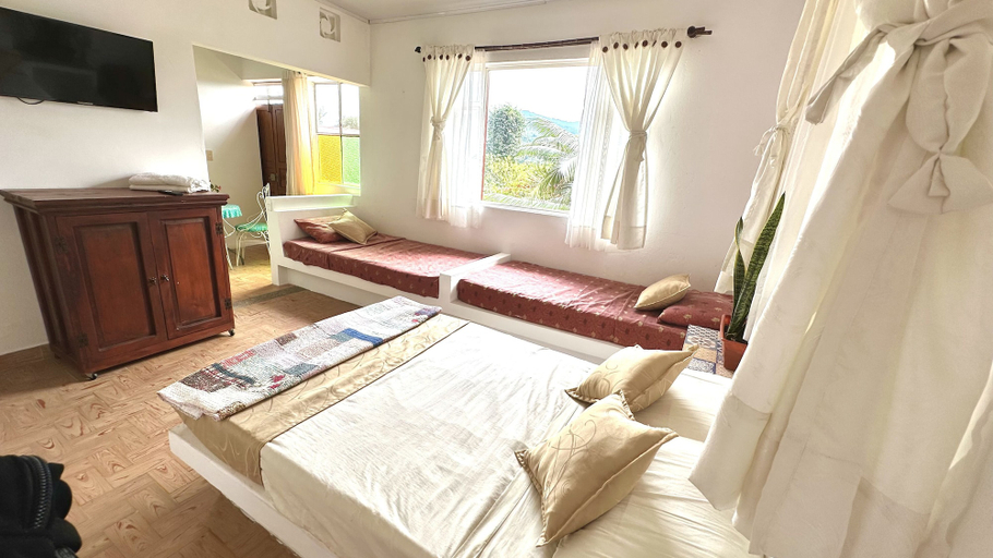 Bedroom 3, Finca Hotel Villaruth, Apulo