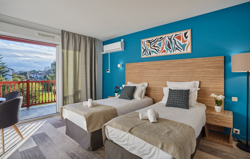 Bedroom 3, Hotel Erromardie Plage by Odalys, Pyrénées-Atlantiques
