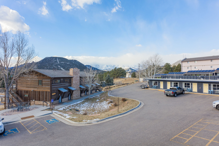 Exterior & Views 2, Coyote Mountain Lodge, Larimer