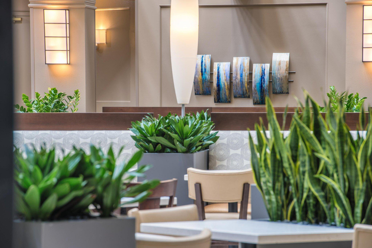 Public Area 2, Embassy Suites by Hilton Seattle Tacoma International Airport, Tukwila