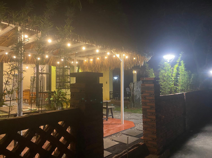 Food & Drinks 1, CornerCatBa, Cát Hải