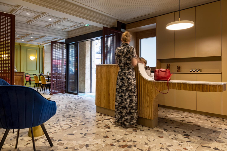Public Area 3, Hotel de la Paix, Paris