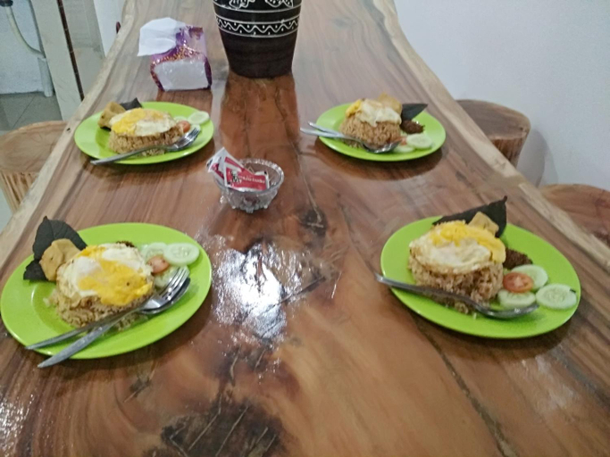 Food & Drinks 4, KOPIKUIN bromo homestay, Probolinggo