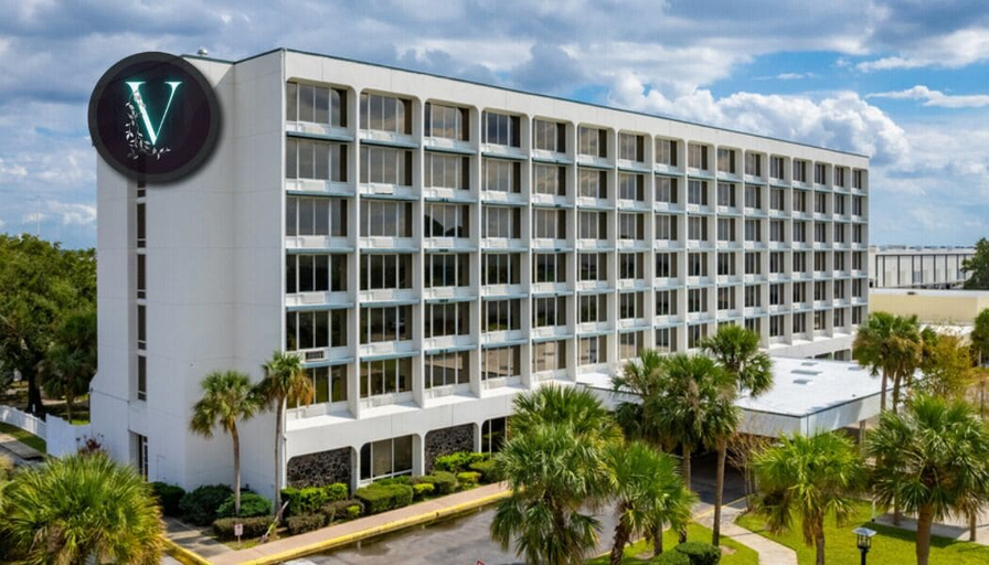 Exterior & Views 1, The View Hotel, Trademark Collection by Wyndham, Orange