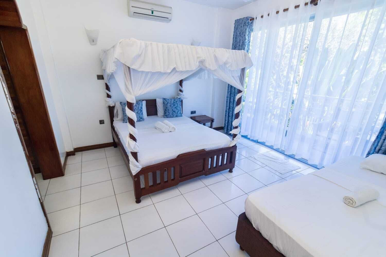 Bedroom 3, Lux Suites Vee Lido Apartments, Nyali