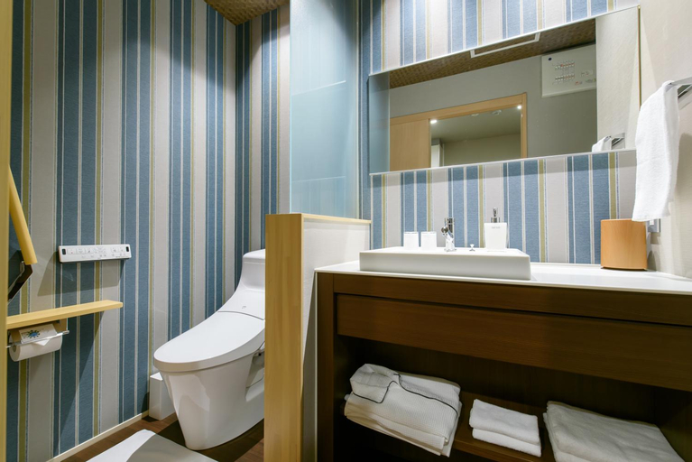 Bathroom 6