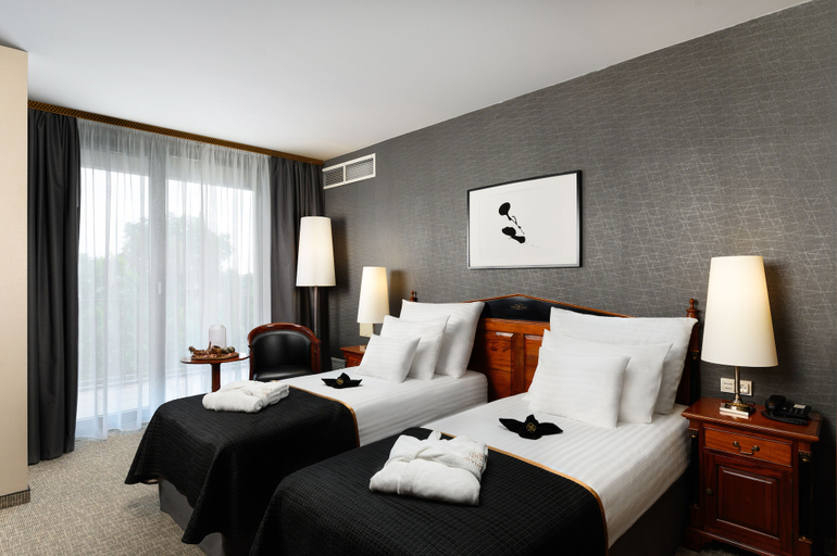 Bedroom 3, Hotel Divinus, Debrecen
