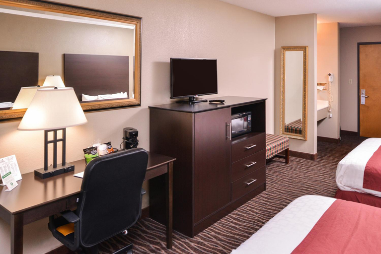 Bedroom, Baymont by Wyndham Sioux Falls North/I-29/Russell St, Minnehaha