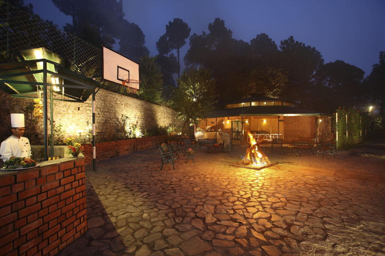 Exterior & Views, Baikunth Resorts by Leisure Hotels, Solan