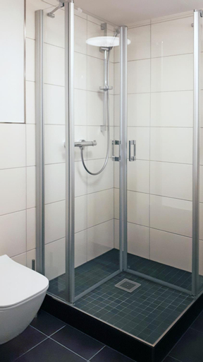 Bathroom 4